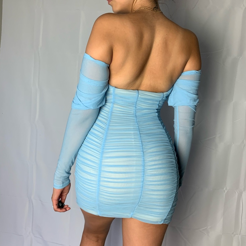 Dress - Picture 2 of 3